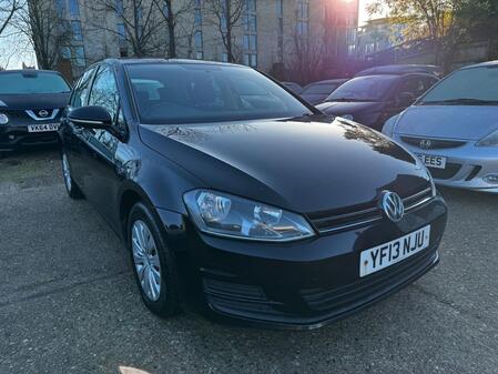 VOLKSWAGEN GOLF 1.6 TDI BlueMotion Tech S